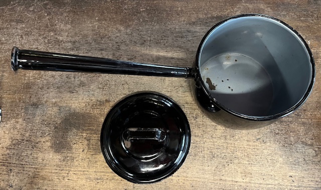 Long handle enamel saucepan, large 43cm long, 18cm diam x 14cm H (RR266) $45 each salvaged vintage recycled, demolition, reproduction, restoration, home renovation secondhand, used , original, old, reclaimed, heritage, antique, victorian, art nouveau edwardian georgian art deco