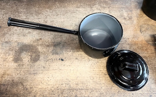 Long handle enamel saucepan, small 38cm long, 16cm diam x 12cm H (RR267) $45 each salvaged vintage recycled, demolition, reproduction, restoration, home renovation secondhand, used , original, old, reclaimed, heritage, antique, victorian, art nouveau edwardian georgian art deco