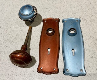 Copper handle and plate set, one side painted blue, 18 x 6cm (H740) $35 set salvaged vintage recycled, demolition, reproduction, restoration, home renovation secondhand, used , original, old, reclaimed, heritage, antique, victorian, art nouveau edwardian georgian art deco