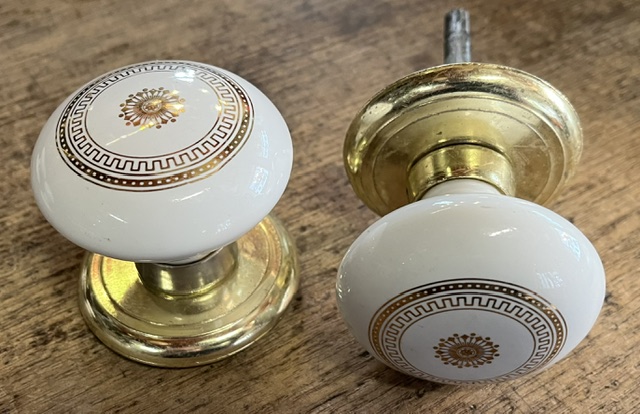 White and gold porcelain Gainsborough door handle set (H739F) $45 set salvaged vintage recycled, demolition, reproduction, restoration, home renovation secondhand, used , original, old, reclaimed, heritage, antique, victorian, art nouveau edwardian georgian art deco