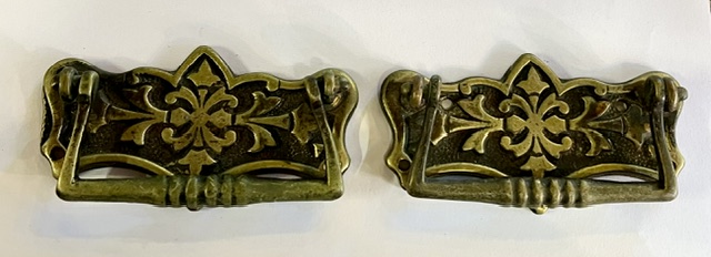 Vintage brass drawer handle pair, 9cm x 4.5cm (H766) $24 pair salvaged, recycled, demolition, reproduction, restoration, renovation,collectable, secondhand, used , original, old, reclaimed, heritage, antique, victorian, art nouveau edwardian, georgian, art deco