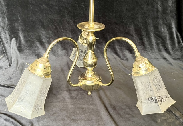 salvaged vintage recycled, demolition, reproduction, restoration, home renovation secondhand, used , original, old, reclaimed, heritage, antique, victorian, art nouveau edwardian georgian art deco