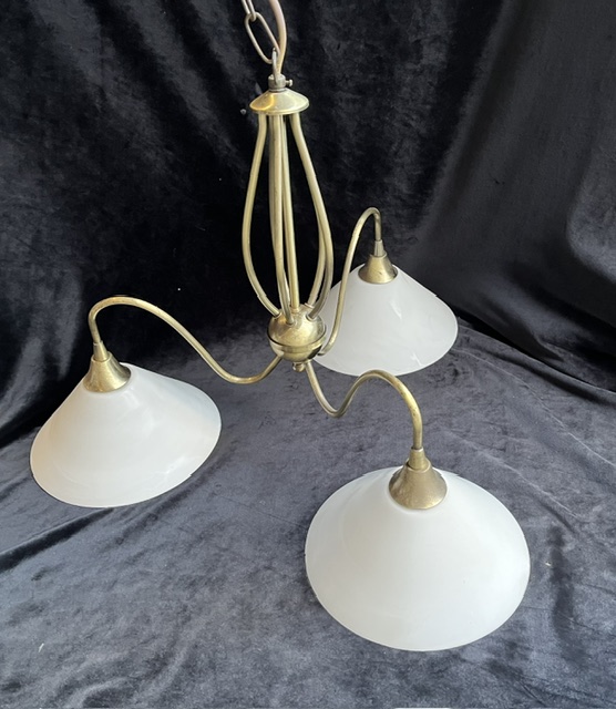salvaged vintage recycled, demolition, reproduction, restoration, home renovation secondhand, used , original, old, reclaimed, heritage, antique, victorian, art nouveau edwardian georgian art deco