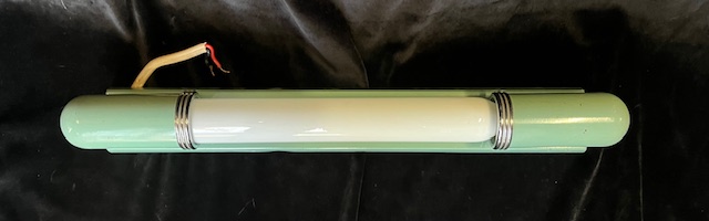 Enamelled green metal Art Deco fluoro wall light, 460mm long x 55mm projection (L495) $235 salvaged vintage recycled, demolition, reproduction, restoration, home renovation secondhand, used , original, old, reclaimed, heritage, antique, victorian, art nouveau edwardian georgian art deco