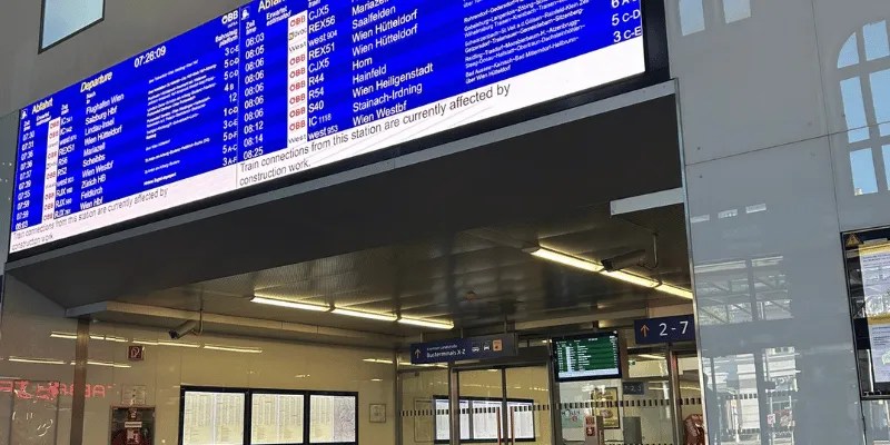 European train station departure board