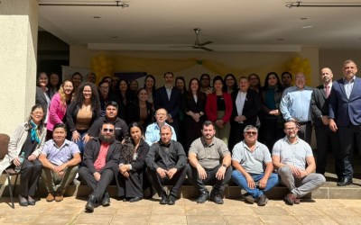 FENOB-UNA brinda charla sobre salud mental a funcionarios de la SPL