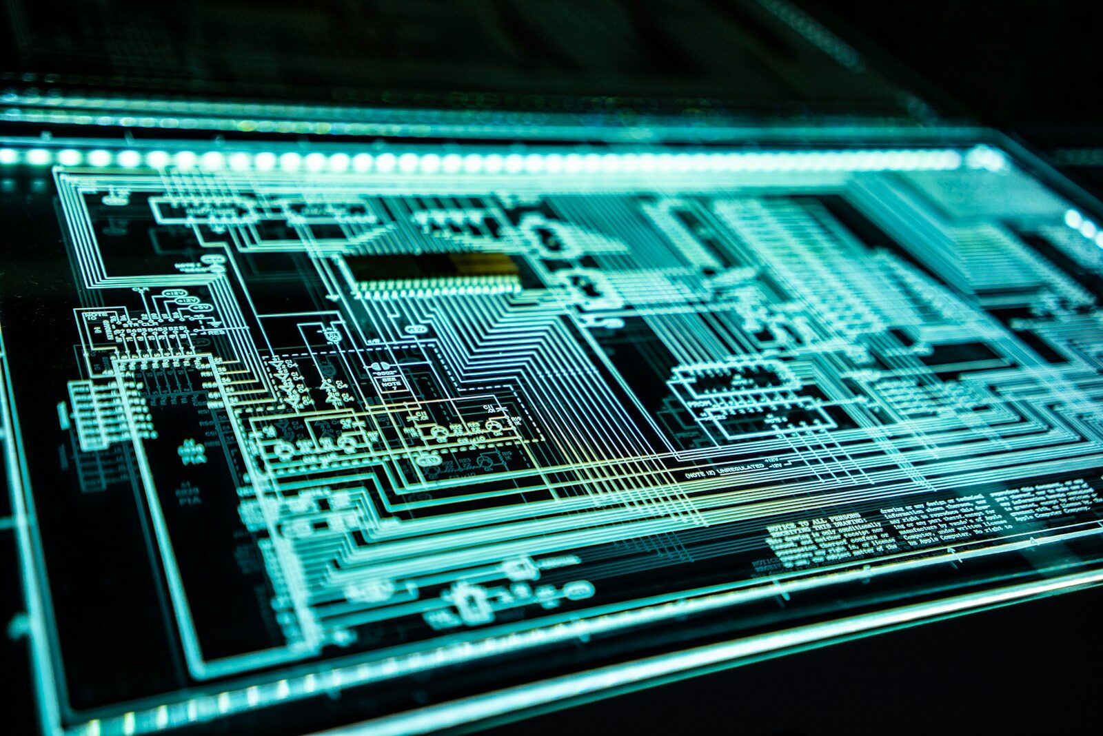 £10.75m UK Quantum-Network Fund Targets the Future Internet