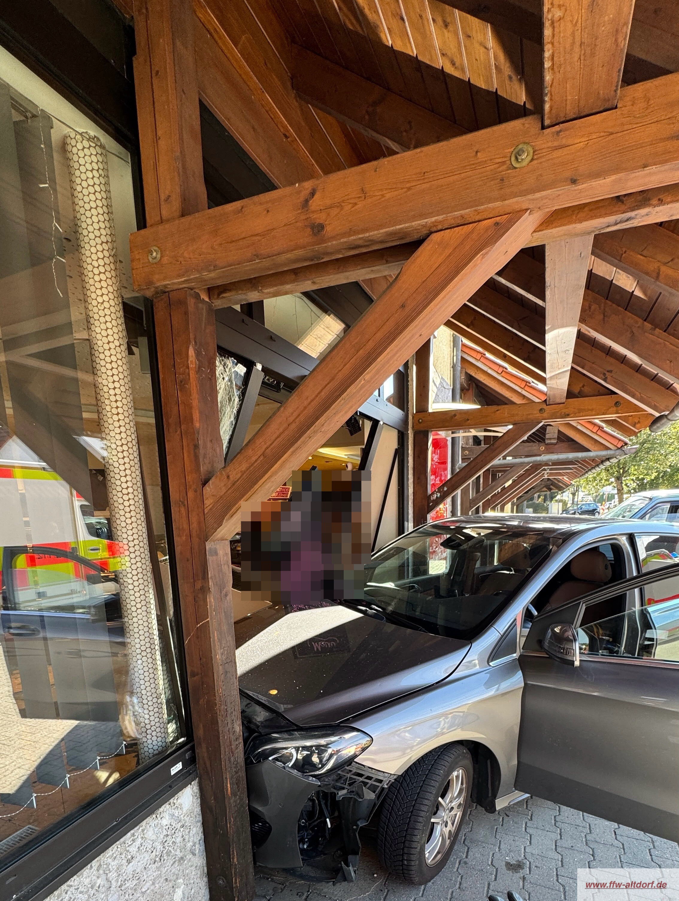 THL 1 – Verkehrsunfall mit PKW