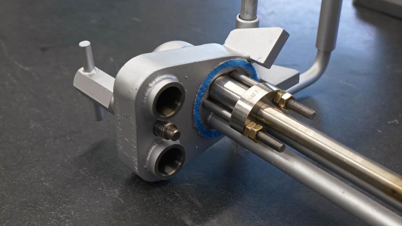 Assembly Testing Hi Tech Precision Engineering Uk - Vintage Designs - Classic Desktop Collection