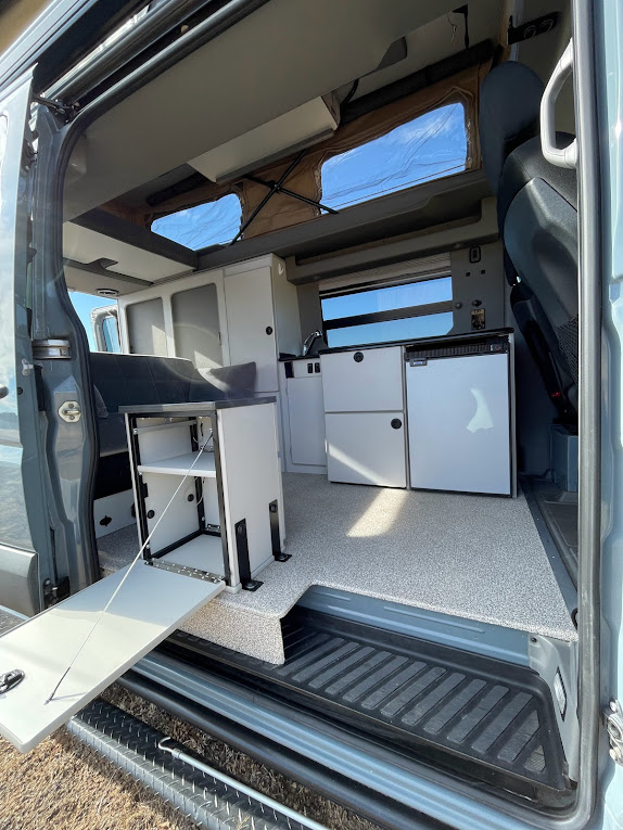 2016 Mercedes Sprinter 2500 4x4 Field Van