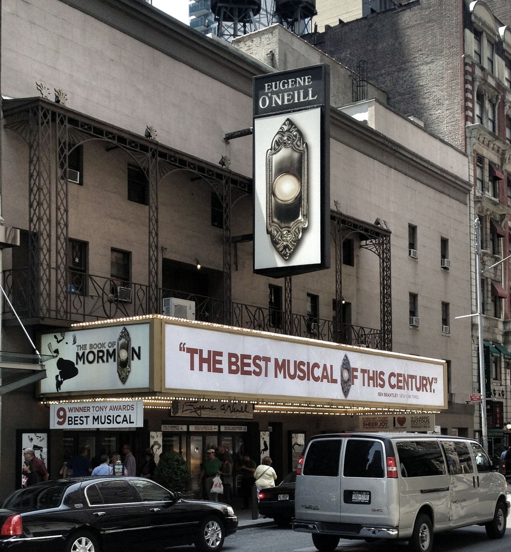 ブロードウェイの劇場は写真撮影のルールを変更している Finding Neverland の秘密