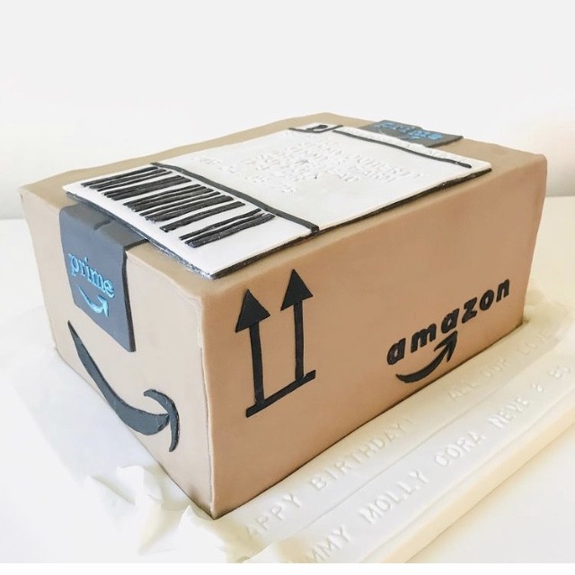 Amazon Parcel Cake - Download Classic Vintage Design | Desktop