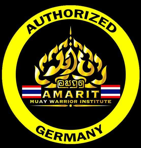Logo zahir mania kumpulan materi pelajaran dan contoh soal 3. Wir Sind Die Einzigen In Deutschland Fightholics Amarit Muay Thai Kickboxen