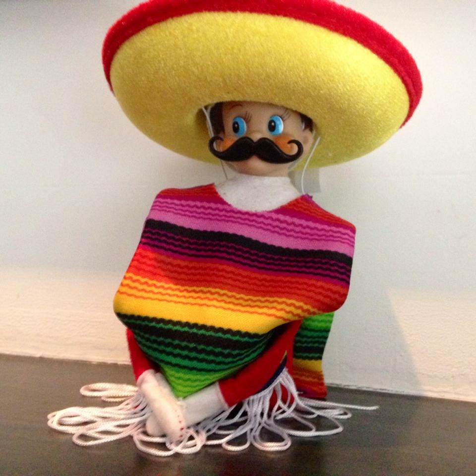 Elf on the shelf, elf, Wee Warhols, Austin tx, Christmas tradition, holiday season, top secret operation, santa's helper