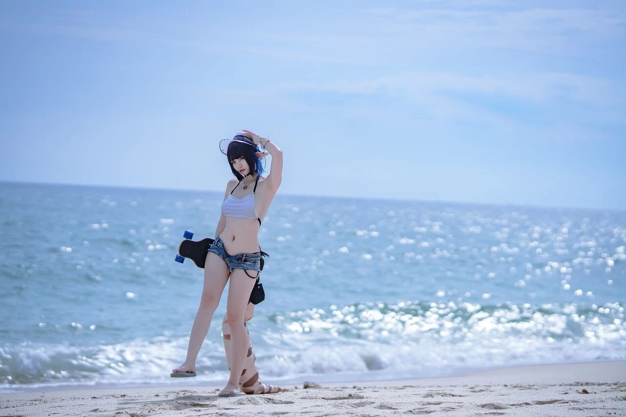 二佐Nisa 方舟 森蚺泳裝