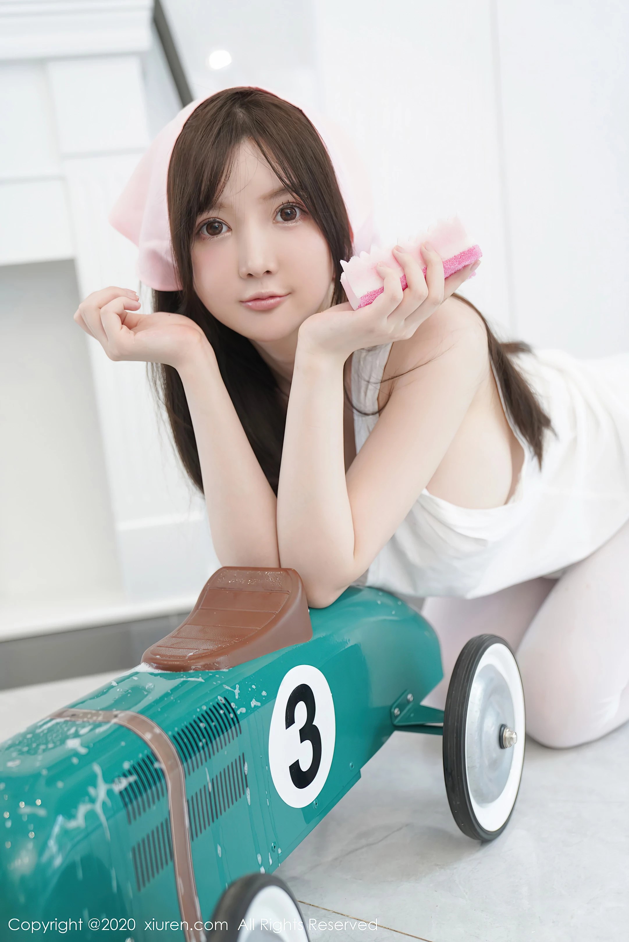 NO.2557 糯美子Mini (106 Photos)