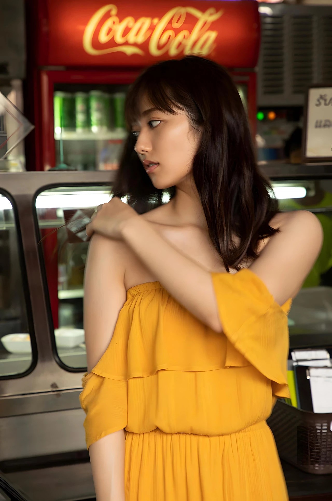 [奧山かずさ] 身材性感又撫媚…..讓人無法招架 (32 Photos)