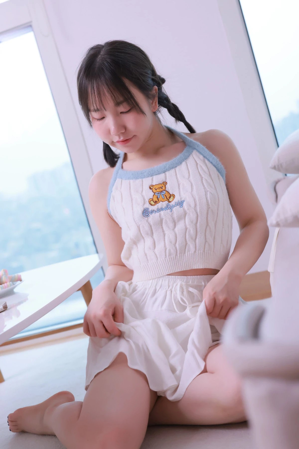 [Han Yeri ] 解放惹火身材 看得讓人心動 (35 Photos)