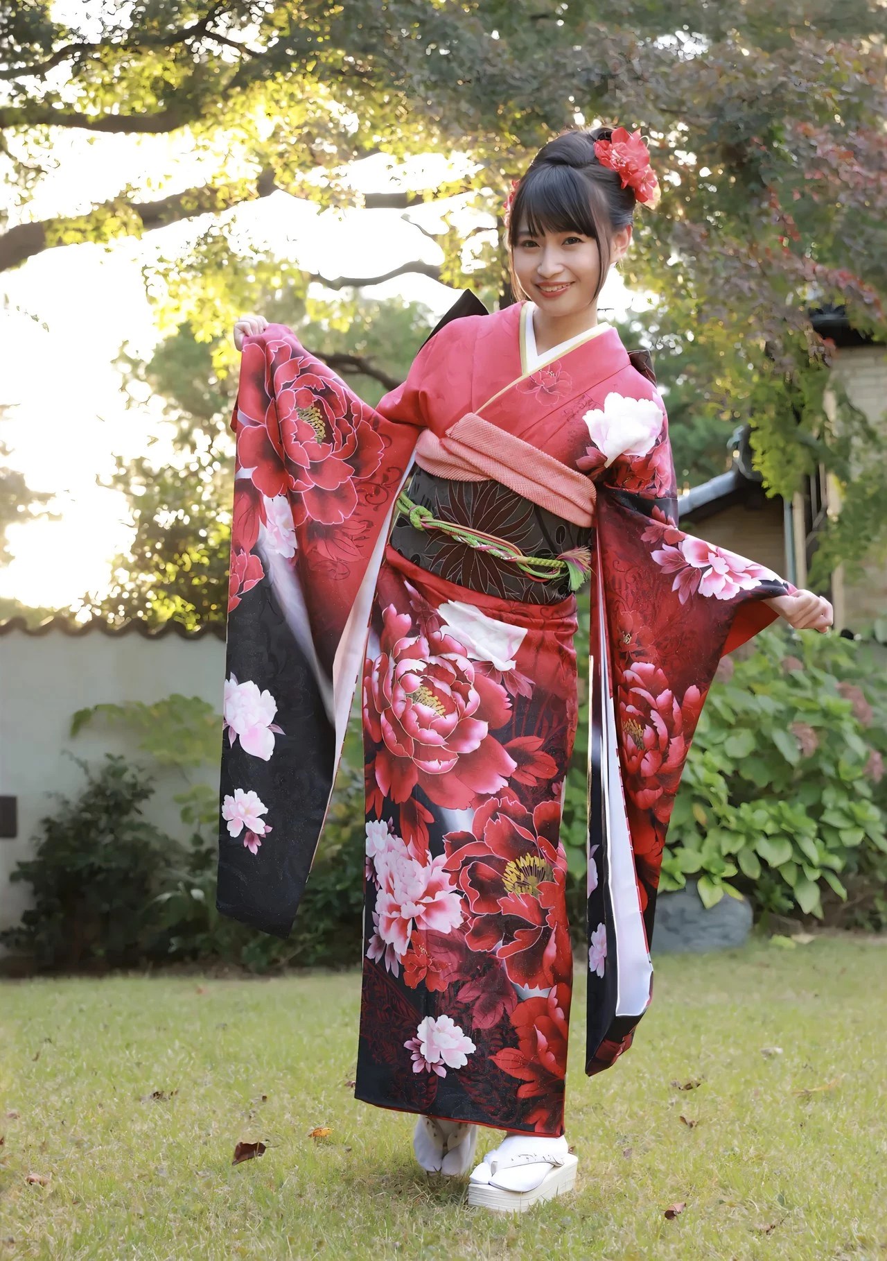 [望月琉葉] 甜美臉蛋配上稚嫩身材 笑容讓人秒戀愛 (32 Photos)