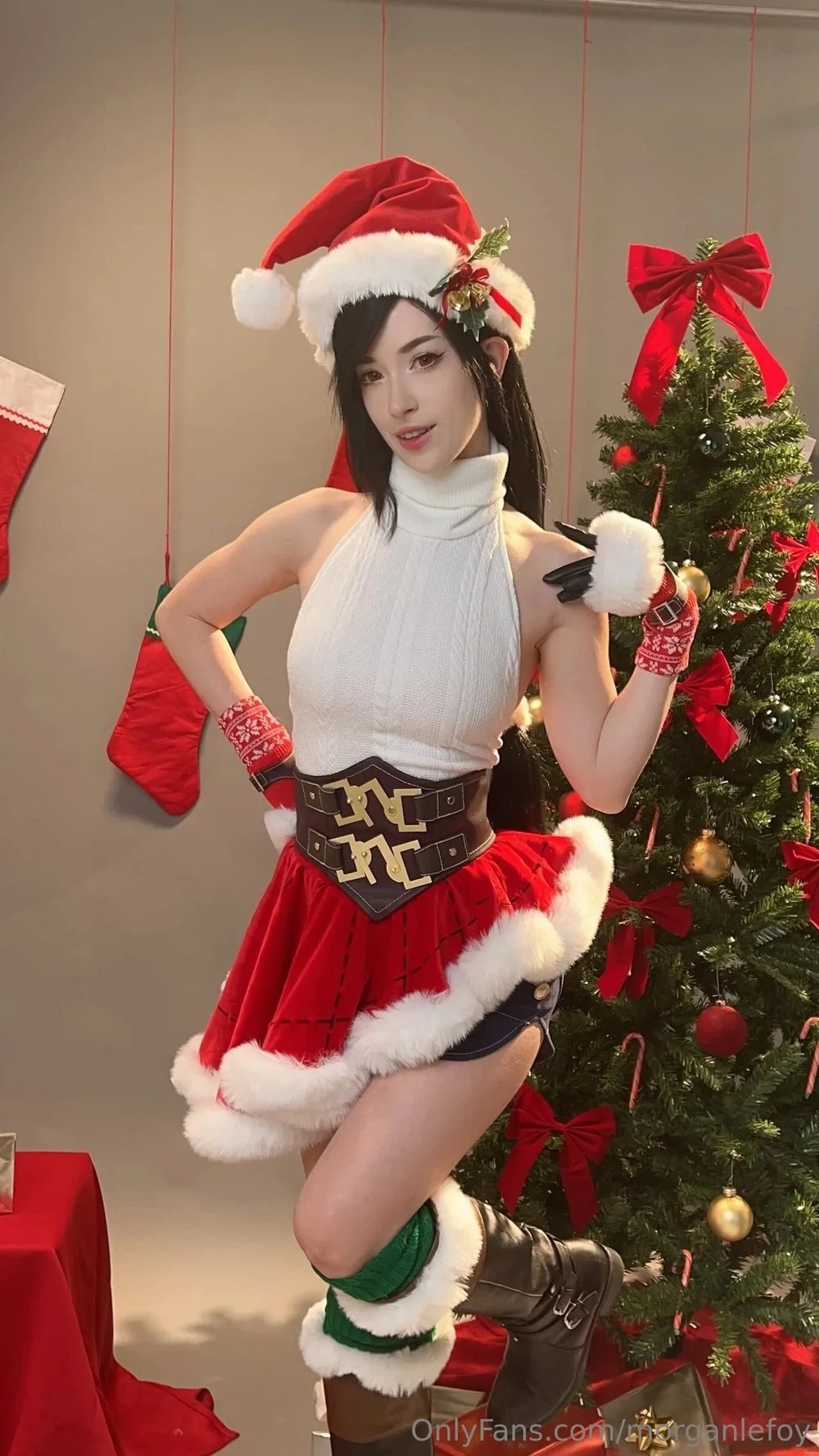 MorganLeFoy – Santa Tifa