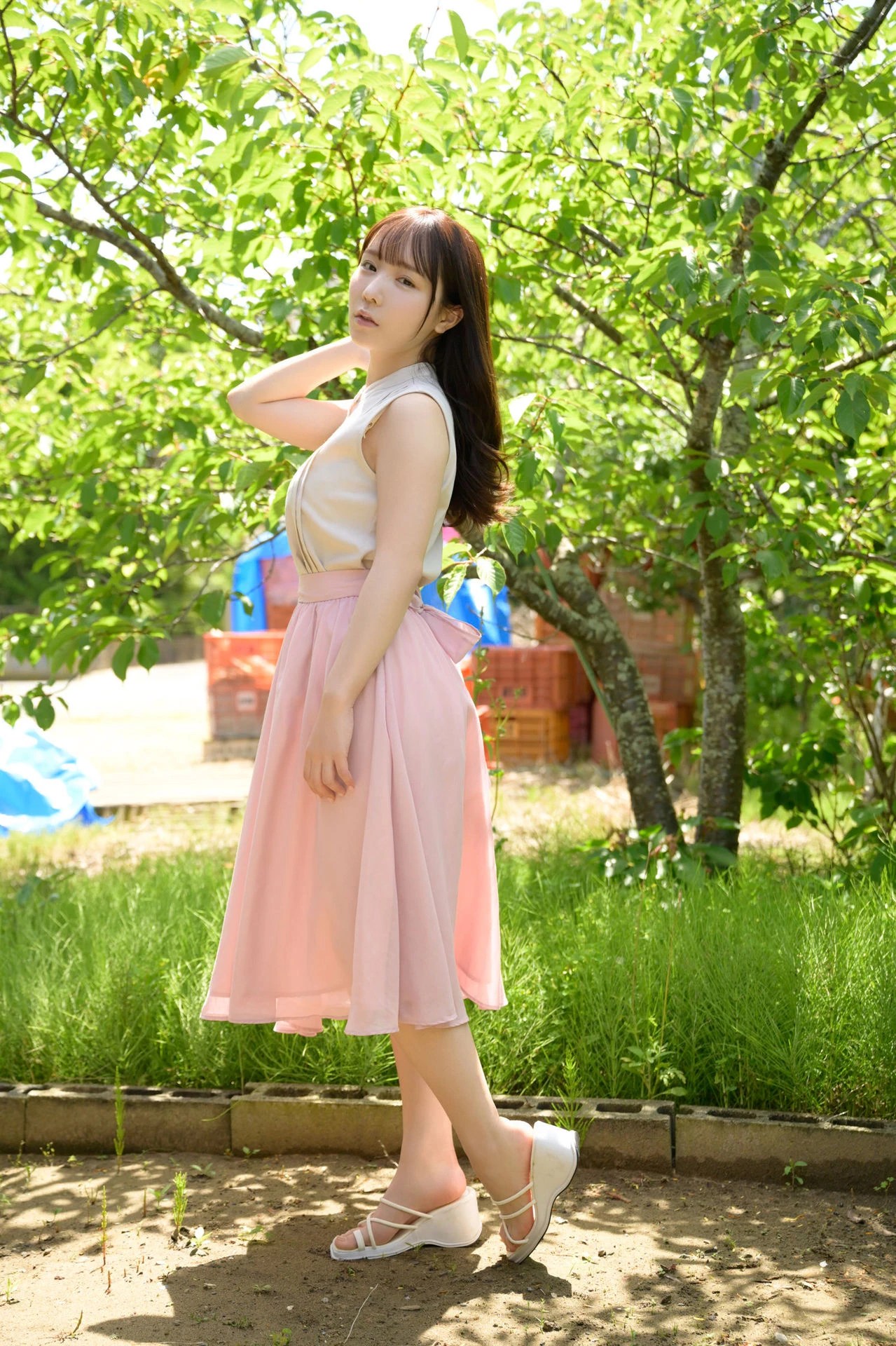 FRIDAYデジタル寫真集 海老咲あお もぎたてＧカップ vol.1 (82 Photos)