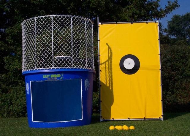 Dunk Tank Dunking Booth Rental Cincinnati Dayton Ohio 