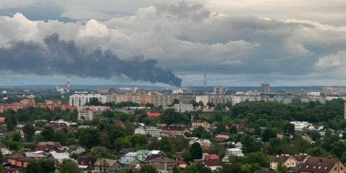 https://uncutnews.ch/kreml-warnt-nato-innehalten-sonst-katastrophale-konfrontation-mit-atom-macht-russland/