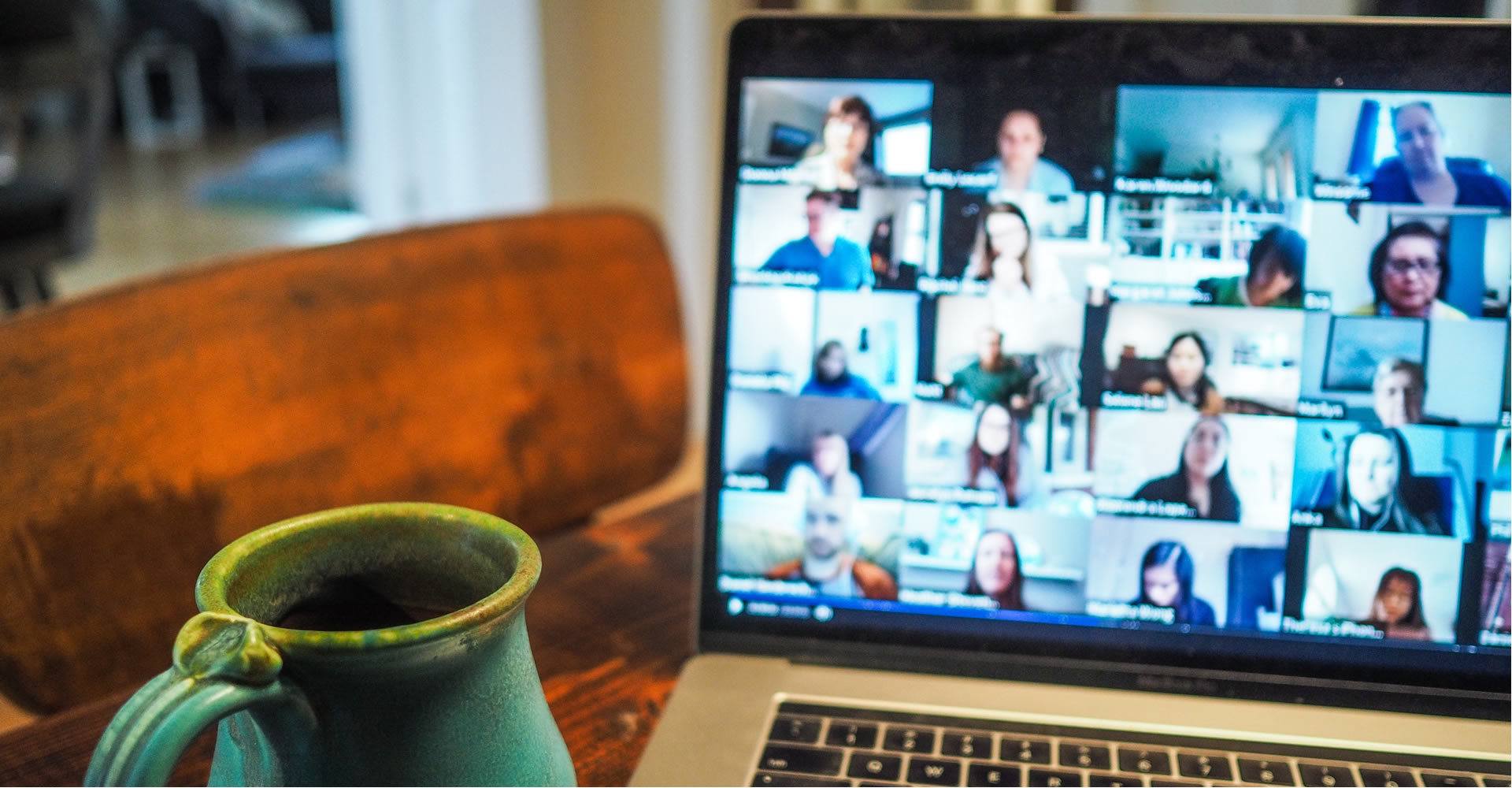 Zoom new features blur and Powerpoint backgrounds