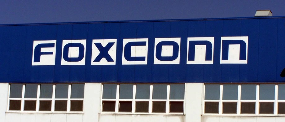 Foxconn dumps $19.5 billion Vedanta chip plan in blow to India
