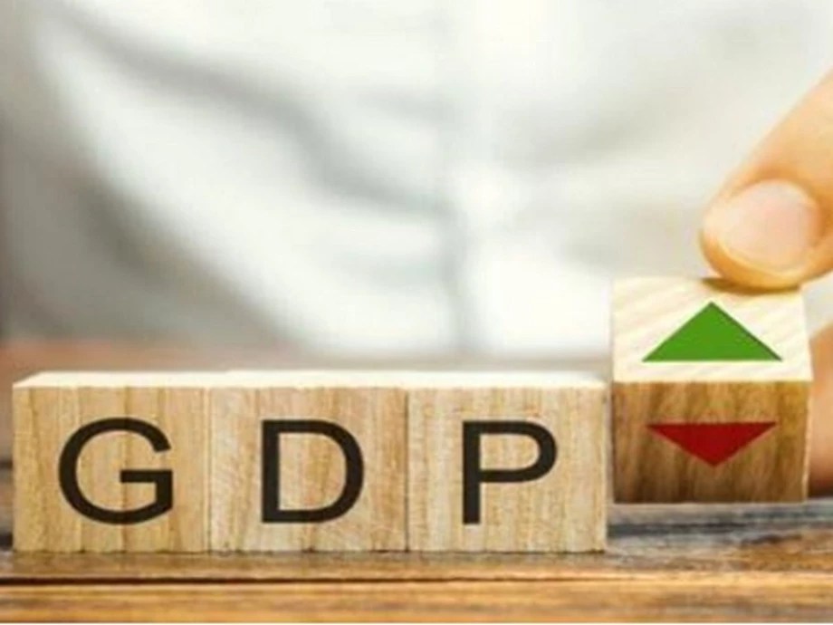 German GDP to contract 0.5% in 2024 due to budget crisis - IW