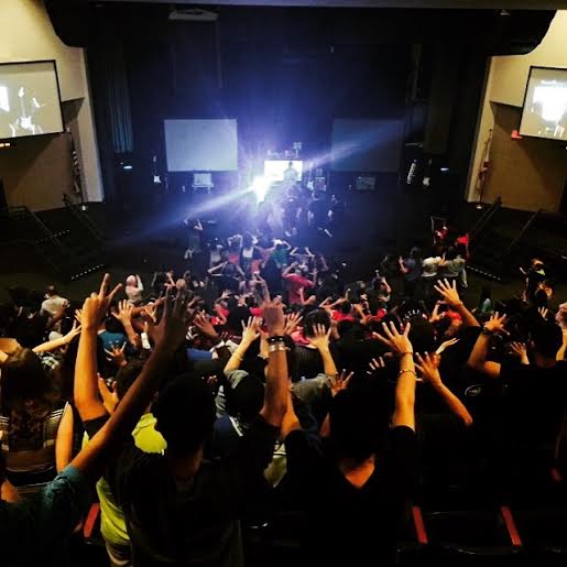 Reverse Crowd shot in St. Augustine