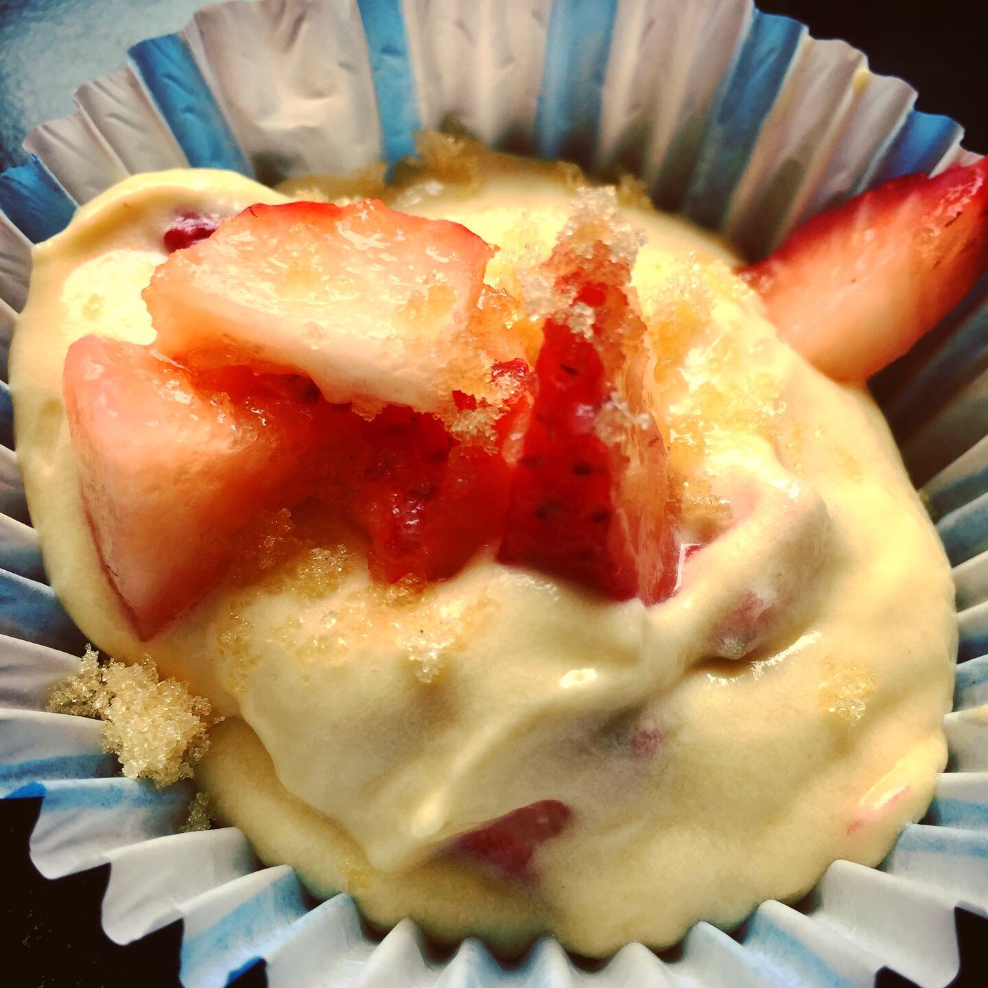 strawberry muffins