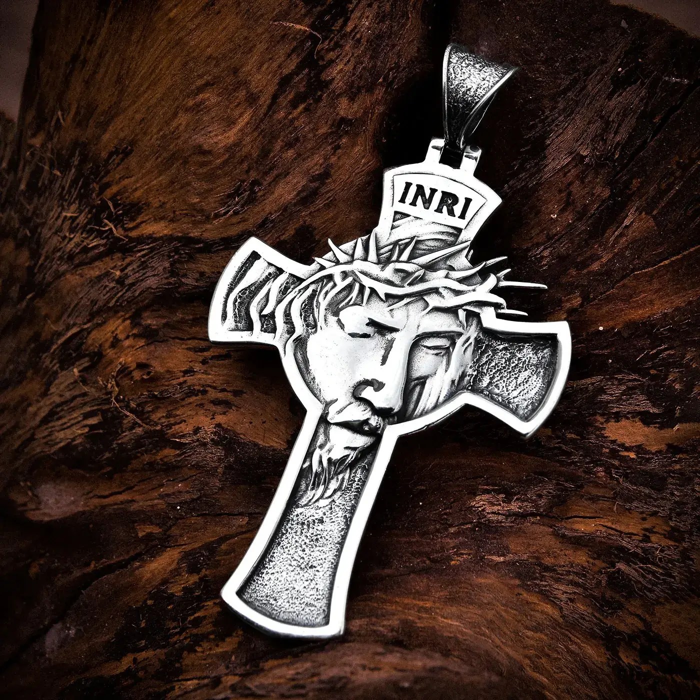 cross pendant