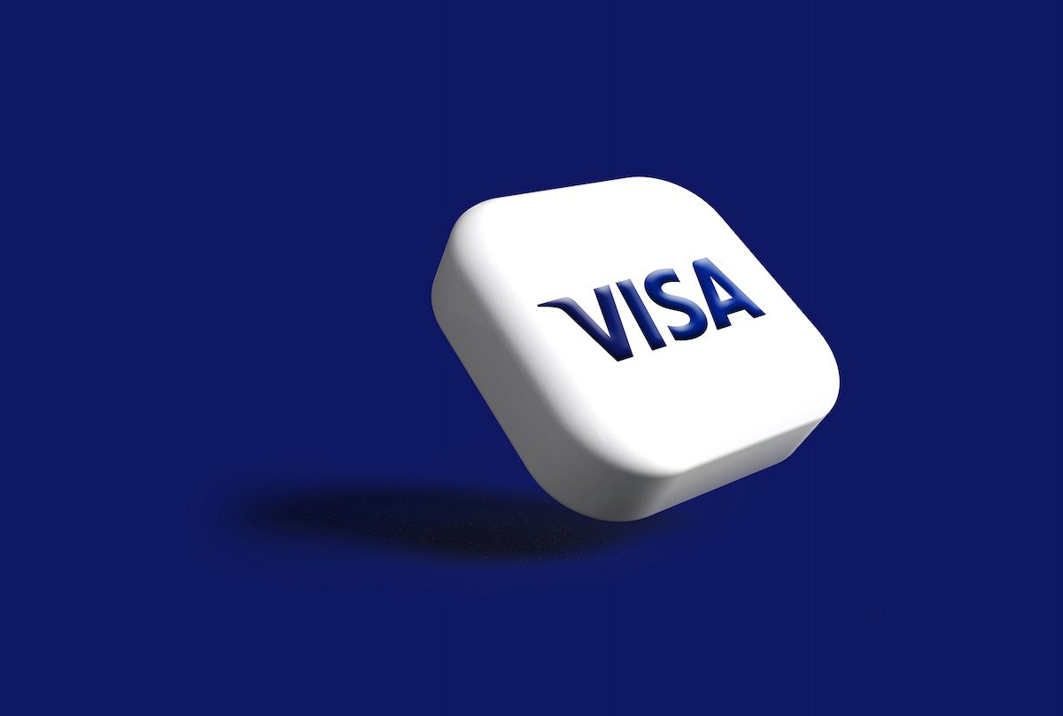 Santander and Visa Pilot AI Agent Payments to Automate Retail in Latin America