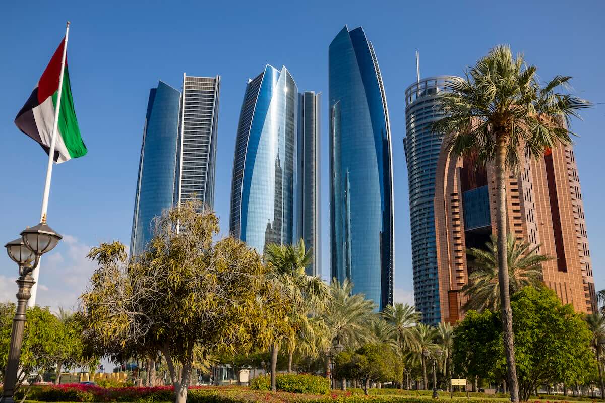 ADIB Launches Mobile Salary Payment Service for UAE Employers
