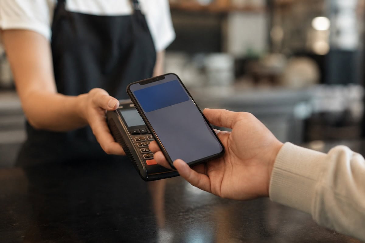 GoTyme Bank Adds Apple Pay as Philippines Digital Payments Competition Intensifies