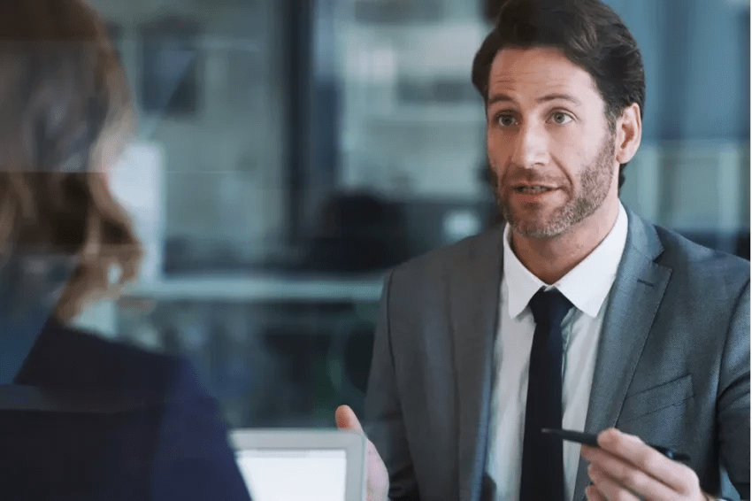 Unlocking financial clarity: your guide to choosing the right tax professional