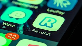 Revolut CEO Blames Banking Crisis For UK License Delay - FT Revolut-app