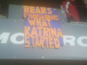 Bears_sign_in_stadium Bears_sign_in_stadium