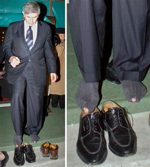 Wolfowitz_toe_1