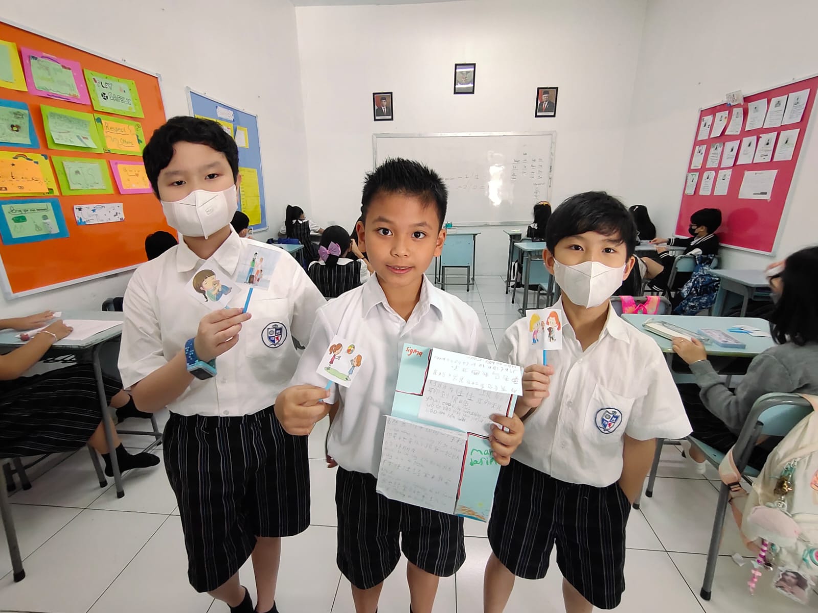 Primary 5 – Bahasa Mandarin: Bercerita menggunakan puppet