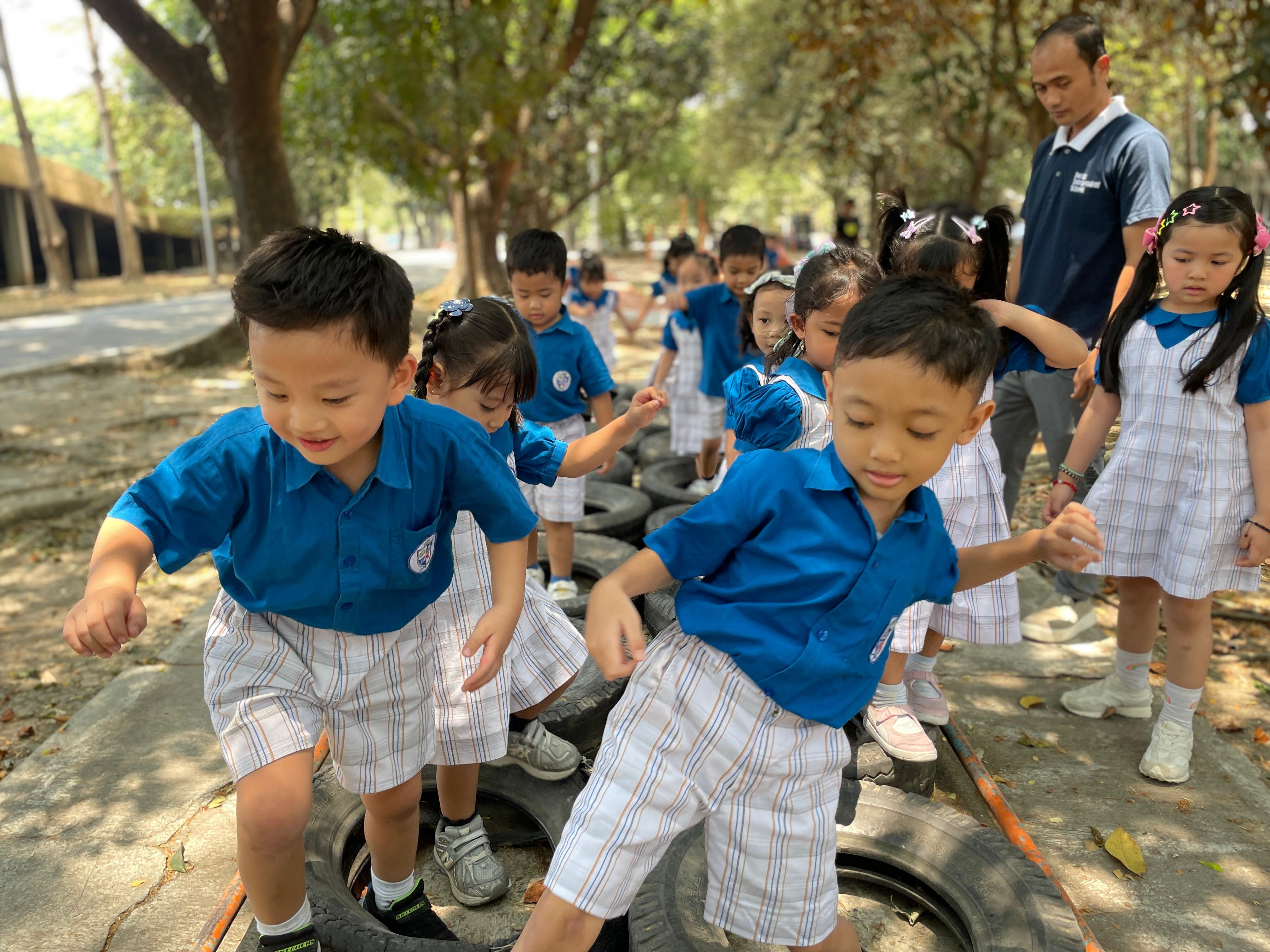 Early Year 1 – Break the Routine: Manahan Exploration