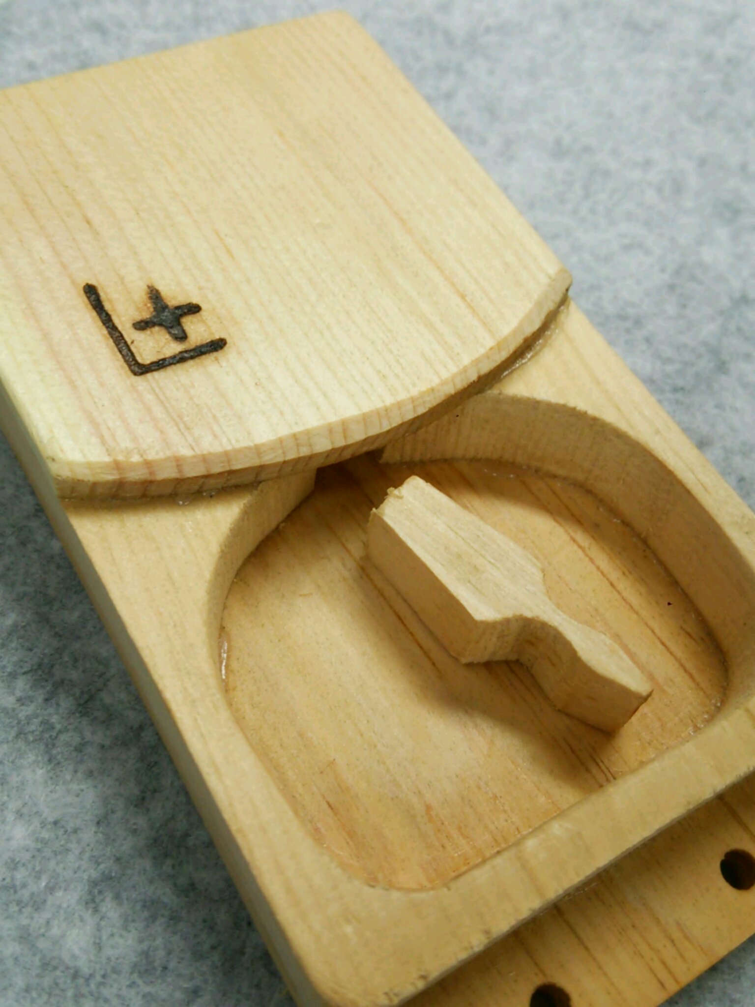 木製ワカサギ道具箱