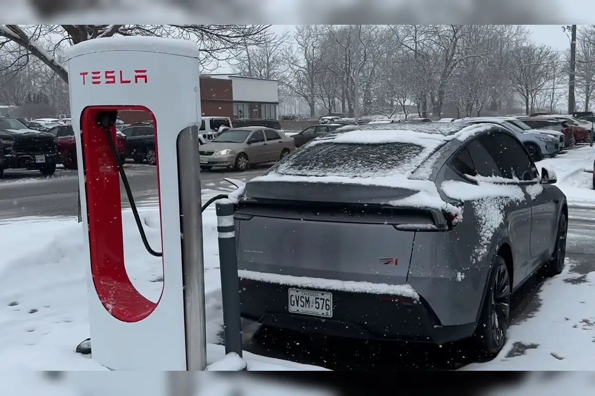 10 Massive Tesla Features Update Just Released