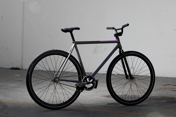 Volume Thrasher V1 Frame – FIXED GEAR ARCHIVE