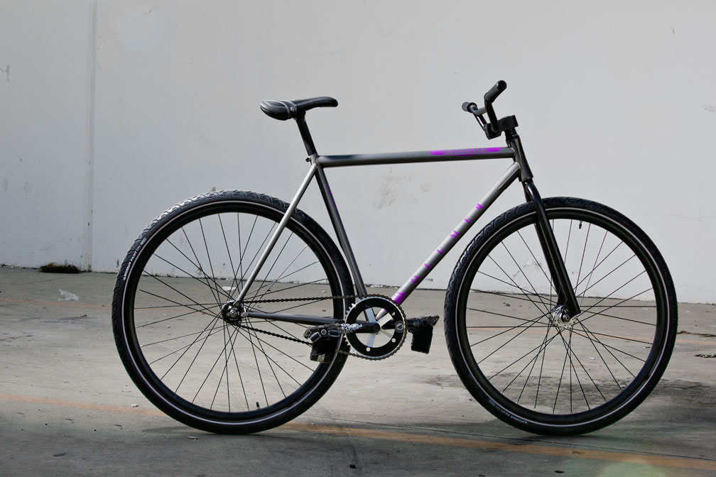 値下げVolume bikes THRASHER V1 フレームセット fgfs Volume Thrasher V1 Frame – FIXED GEAR ARCHIVE