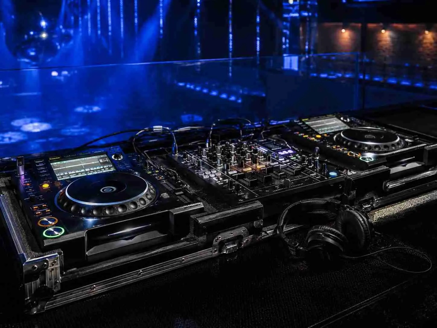 Alquiler de equipos DJ