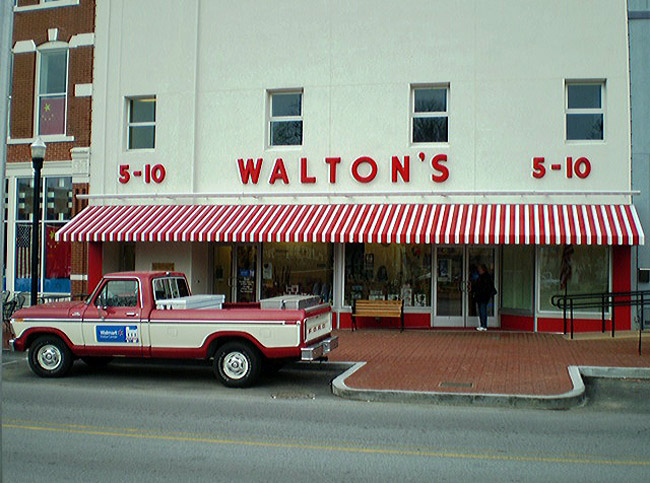 first-walmart The first Walmart in Rogers, Ark., a 16,000-square-foot store, opened at the corner of Walnut and Eighth Streets on July 2, 2962.