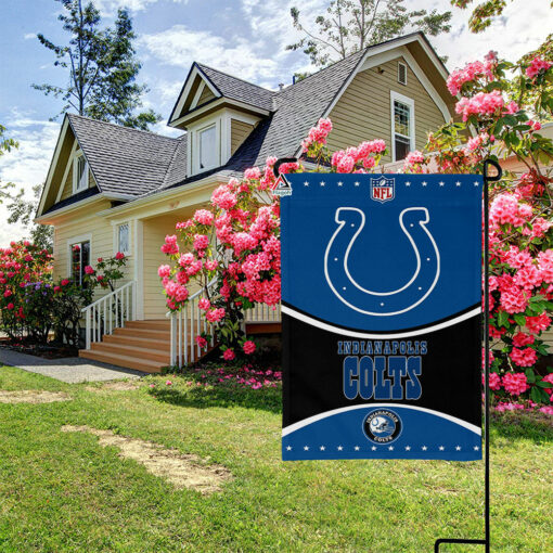Indianapolis Colts Football Team Flag, NFL Premium Two-sided Vertical Flag