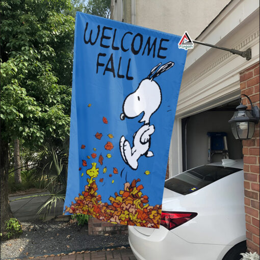 Peanuts Snoopy Welcome Fall Flag, Seasonal Autumn & Fall House Flag Peanuts Snoopy Welcome Fall Flag, Seasonal Autumn & Fall House Flag